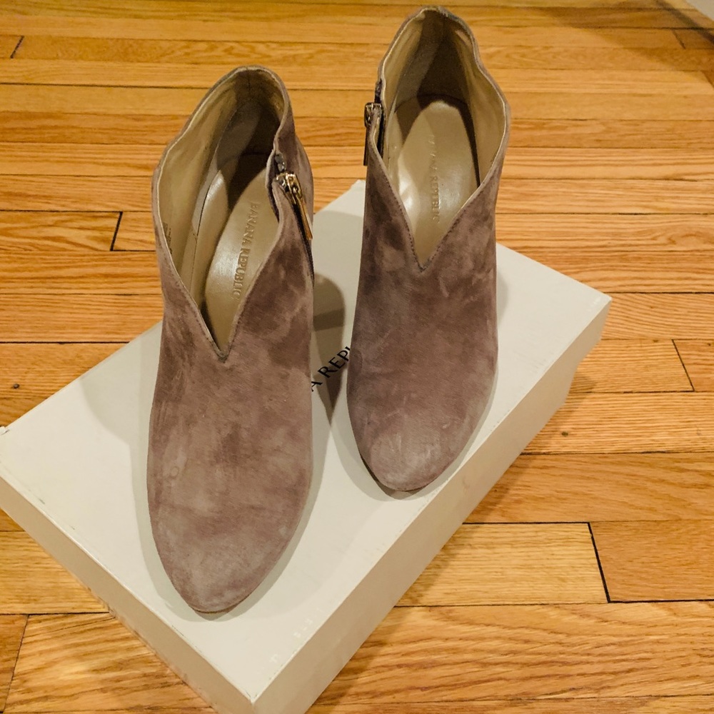 Tan suede ankle boot booties- ryann portobella - Picture 2 of 4